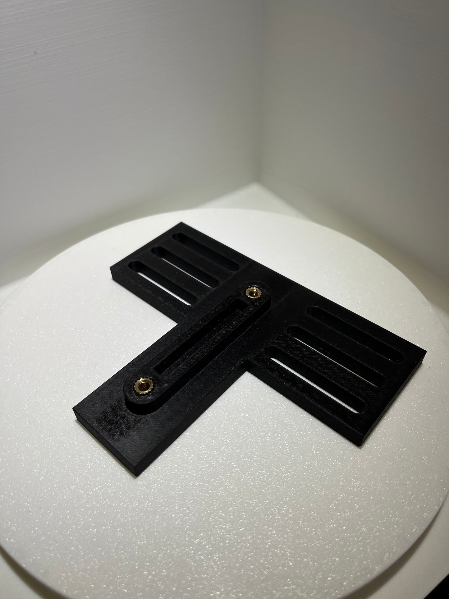 Between-The-Arms (BTA) Bottle Mount - Screw Version
