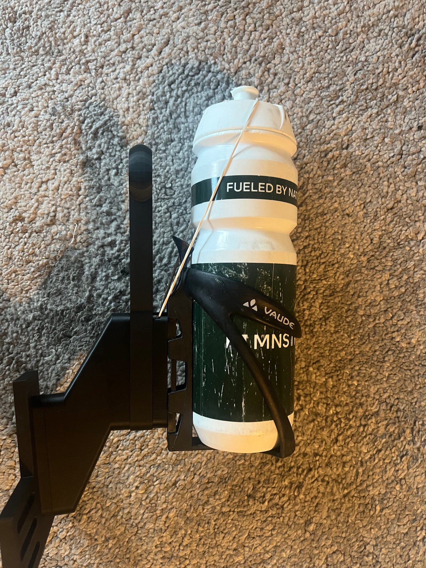 Between-The-Arms (BTA) Bottle Riser – Aero Cockpit Setup
